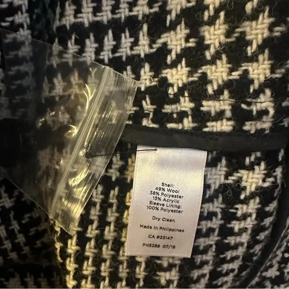 Talbots Women Black and White Plaid Blazer - Picture 8 of 10